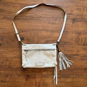 Lucky Brand Leather Ivory White Purse Pocketbook Crossbody Western Tassels Flap